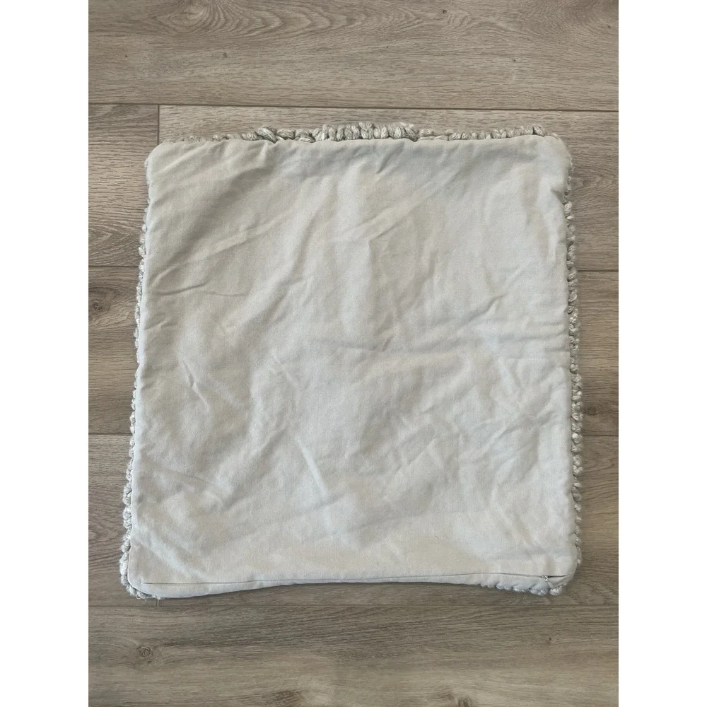Pottery Barn Chunky Colossal Hand Knit Pillow Cover Putty Beige Zip Closure
